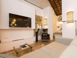 Living area - La Casita De San Enrique - House In San Enrique (San Roque)