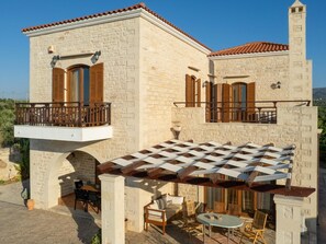 House | Exterior - Holiday Home in Arkadi With Private Pool (Rethymno)