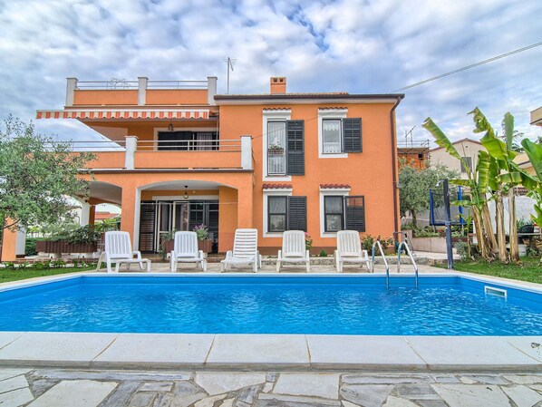 Apartamento | Piscina | Piscina externa