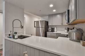 Condo | Private kitchen - New Claim by Park City Vacations (Park City)