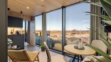 Chalet rustique familial, vue sur la montagne (Geysir) | Salle à manger