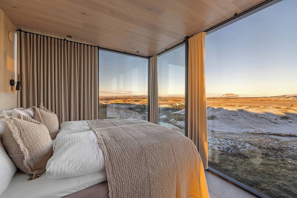 Deluxe Cabin, Mountain View (Lava) | View from room