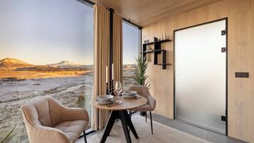 Deluxe Cabin, Mountain View (Lava) | Premium bedding, free WiFi