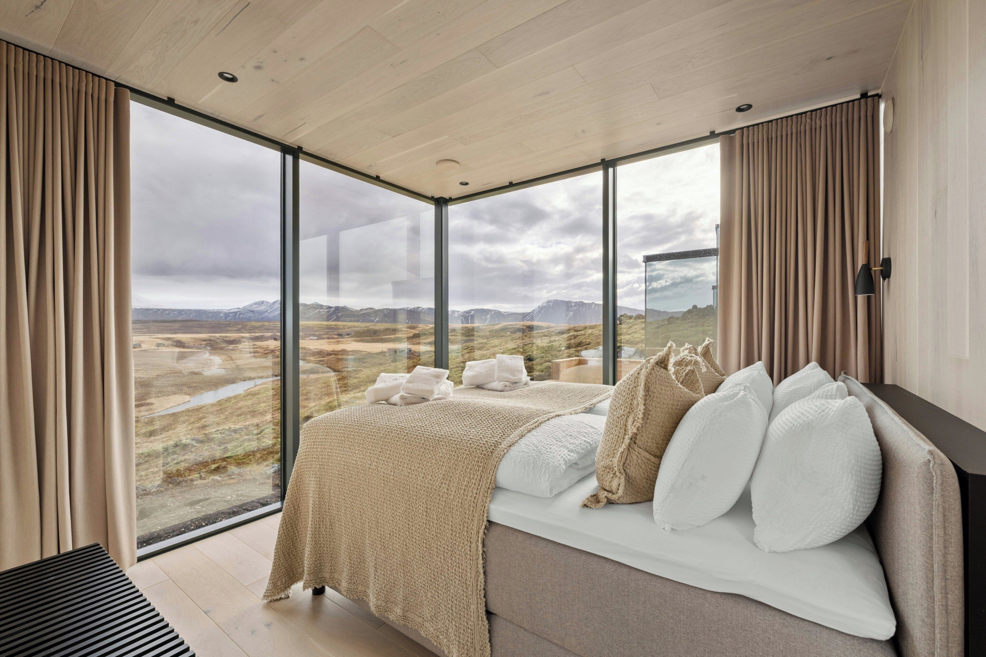 Family Cabin, Mountain View (Geysir) | Premium bedding, free WiFi