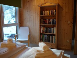 Chalet | 4 bedrooms, bed sheets