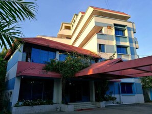 Exterior - Nilanjana Kuakata (Kalapara)