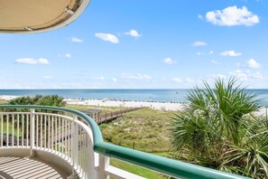 Apartamento, varias camas (Beach Colony West 3A) | Jardines del alojamiento