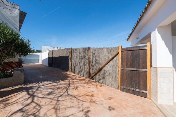 Villa | Exterior