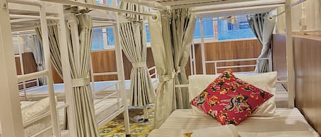 Shared Dormitory, Mixed Dorm, Non Smoking, City View | Free WiFi
