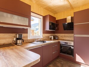 Chalet | Private kitchen - Tasteful Chalet Near ski Slope (Sankt Georgen am Kreischberg)