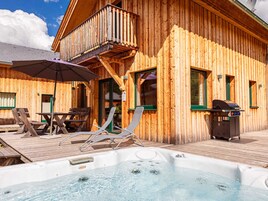 Chalet | Exterior