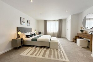 3 camere, Wi-Fi, lenzuola