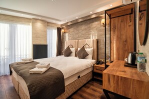 Standaard kamer, 1 twee- of 2 eenpersoonsbedden, uitzicht op de stad | Uitzicht op de stad