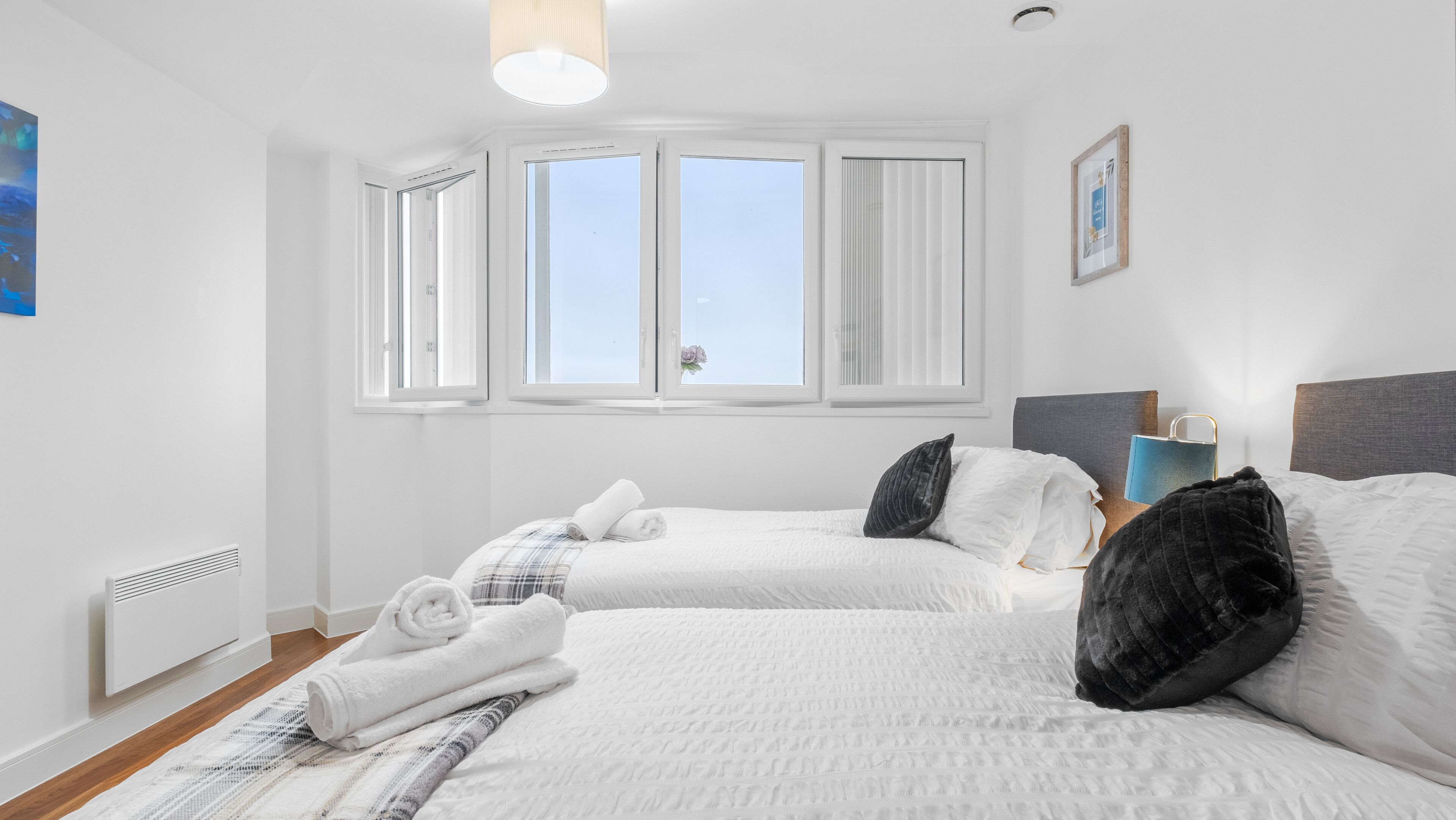 2 bedrooms, iron/ironing board, WiFi, bed sheets