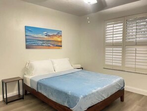 3 bedrooms, iron/ironing board, free WiFi, bed sheets