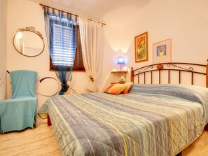 Apartamento | 2 dormitorios, mobiliario individual, ropa de cama