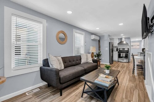 1BR Modern Getaway | 5 Min Beach & Asbury | Pets