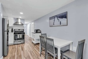 Fridge, microwave, oven, stovetop - Modern 1BR Apt Seaside 3 Blks to Beach & Asbury (Neptune Township)