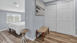 1 habitación, escritorio, wifi y ropa de cama