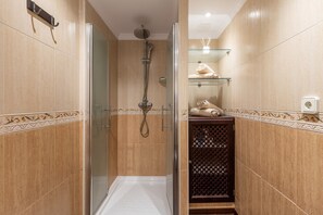 Apartment | Bathroom - Casa Marina - Apartment In Torre Del Mar (Velez-Malaga)