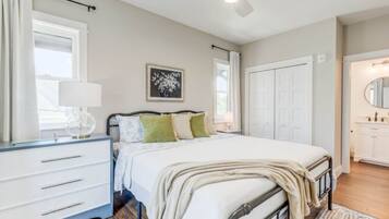 2 bedrooms, free WiFi, bed sheets