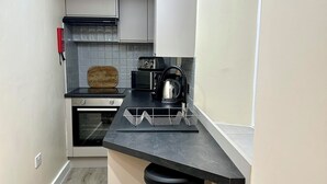 Private kitchen - Oasis Boutique (Windermere)