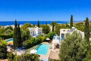 Pool - Villa Athina Ena - Three Bedroom Villa, Sleeps 7 (Peyia)