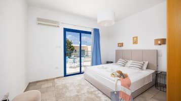 3 habitaciones, tabla de planchar con plancha, wifi y ropa de cama