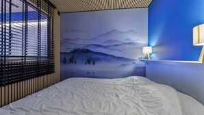 1 bedroom, WiFi - 40m from ski slopes, 1st floor, view ski slopes, fitness, swimming pool, sauna, balcony, tv (Les Orres)