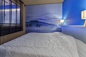 1 bedroom, WiFi - Resort center, 1st floor, view ski slopes, fitness, swimming pool, sauna, balcony, tv, ski locker (Les Orres)