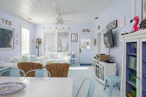 Interior - Pool, short walk to beach (Tybee Island)