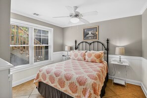 5 chambres, fer et planche à repasser, Wi-Fi gratuit, draps fournis