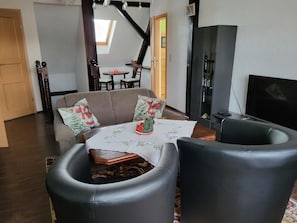 TV