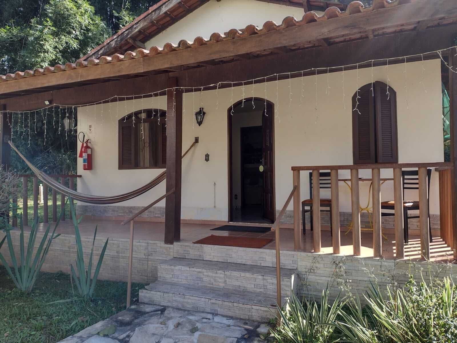 Chalé luxo | Área de estar | TV