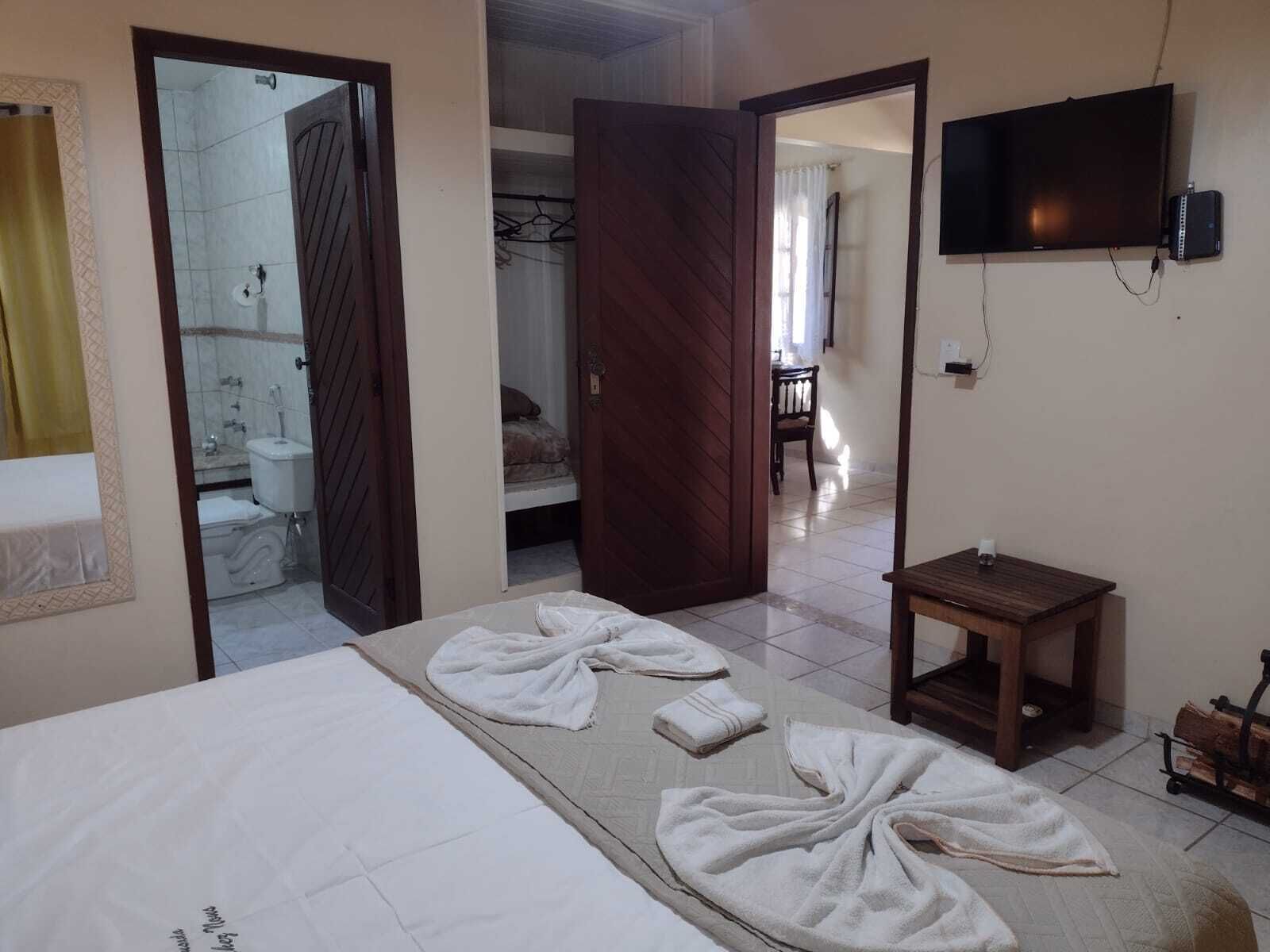 豪華木屋 | 書桌、筆電工作空間、免費無線上網、床單