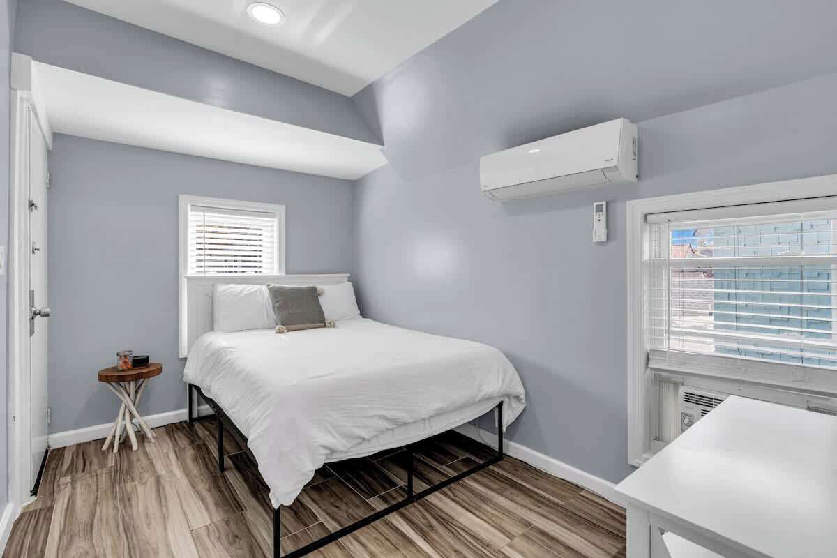 1 habitación, escritorio, wifi y ropa de cama 