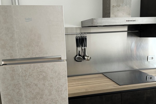 Microwave, stovetop, dishwasher