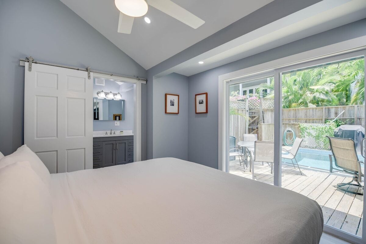 3 室のベッドルーム、WiFi