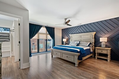 NEW! Memphis House of Rock & Blues