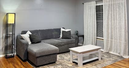 Peaceful Home In The Heart of TLH
