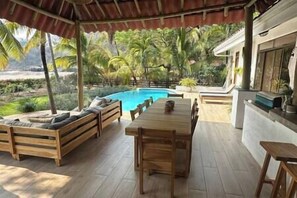 Restauration extérieure