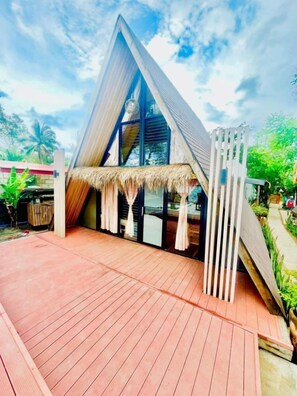 Exterior - Villa 2- with AC; Beachfront (Sipalay City)