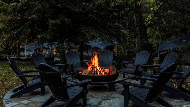 Property grounds - MARU, a Cozy Stay for Two in the Lodge of Karoo at Smith Mountain Lake (Wirtz)