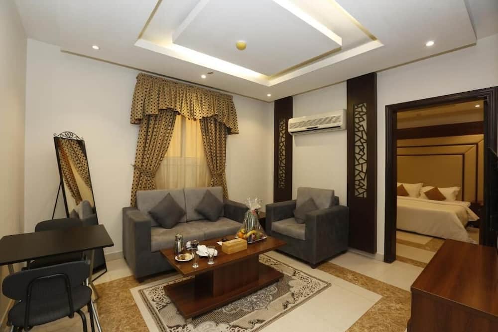 Hotelier Suites by Cantonal