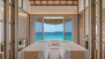 Couples treatment rooms, sauna, steam room, body treatments