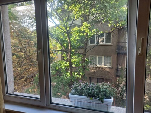 Apartment next to NDK, Medical Academy, 22 ESPU