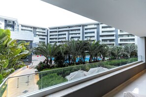 Family Apartment, 5 Bedrooms, Kitchen, Pool View | View from room