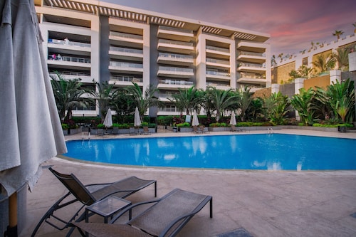 Ocean Apartments