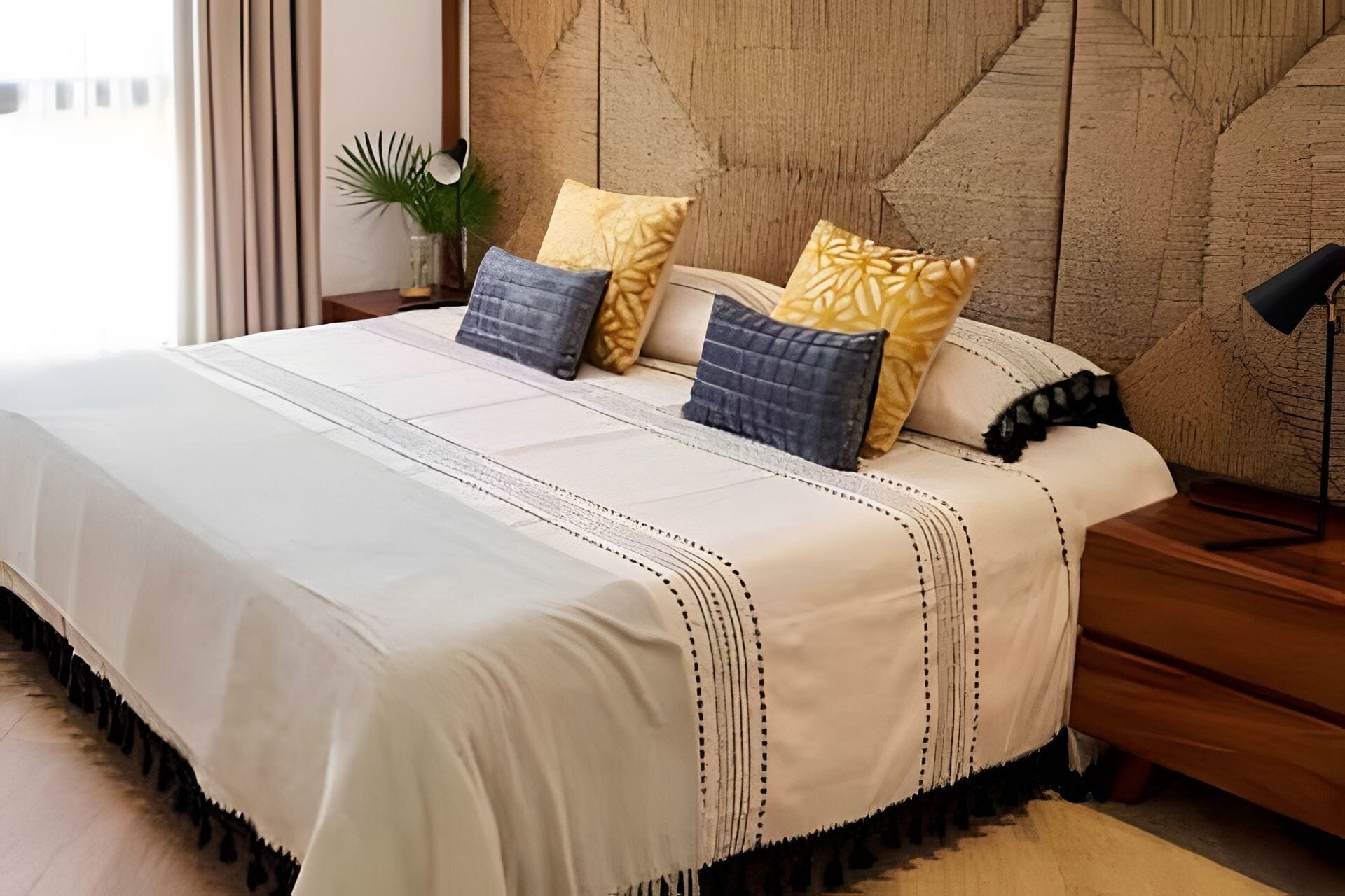 Comfort Apartment (101N-2H) | 2 bedrooms, in-room safe, laptop workspace, blackout drapes