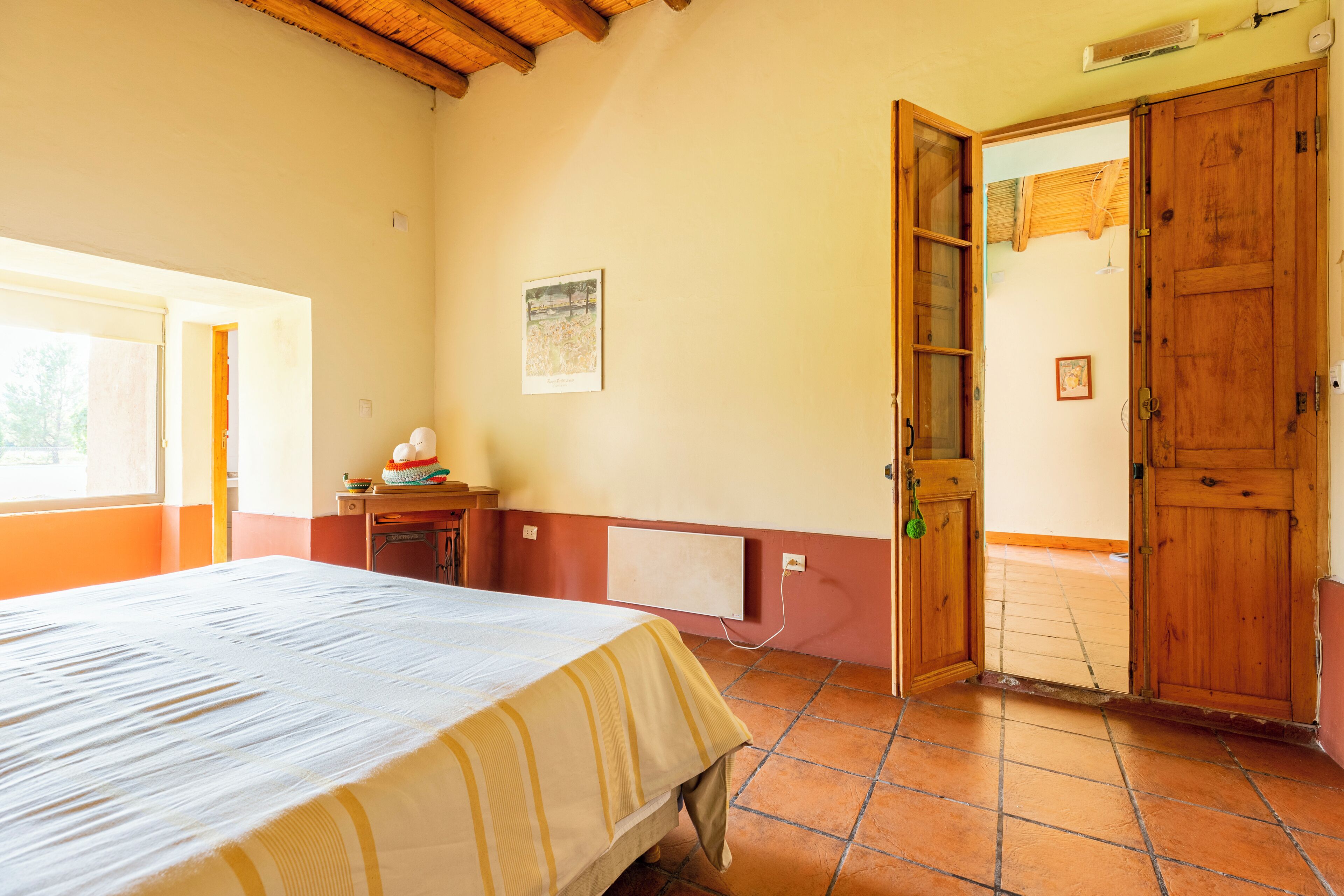 4 bedrooms, WiFi, bed sheets